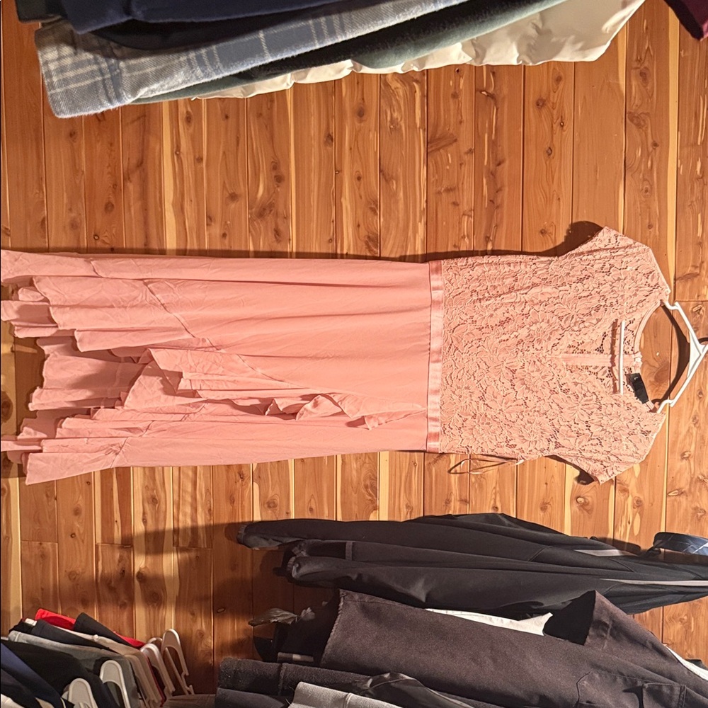 Elegant Pink Lace Dress